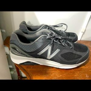 Men’s New Balance 1540V3  2E M1540BK3 size 14